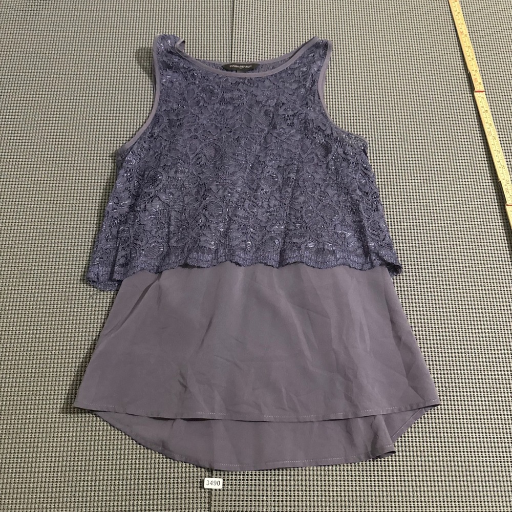 Banana Republic Factory Petite XS Purple Lace Sequin Layered Sleeveless Top